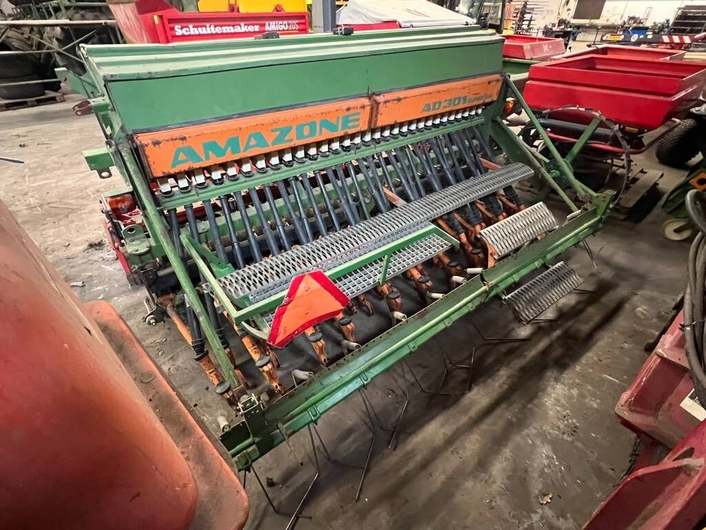 Amazone AD 8 - 301 Special + Vicon T300 Kopeg 2
