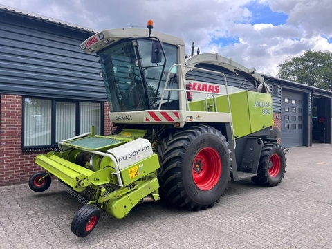 CLAAS Jaguar 890