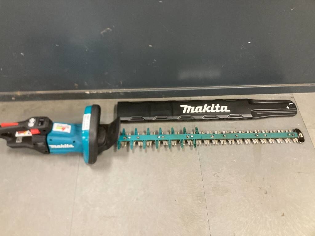 Makita Uh009g 1