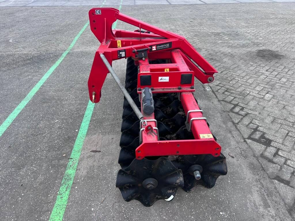 Awemak Cezar CFT30 2