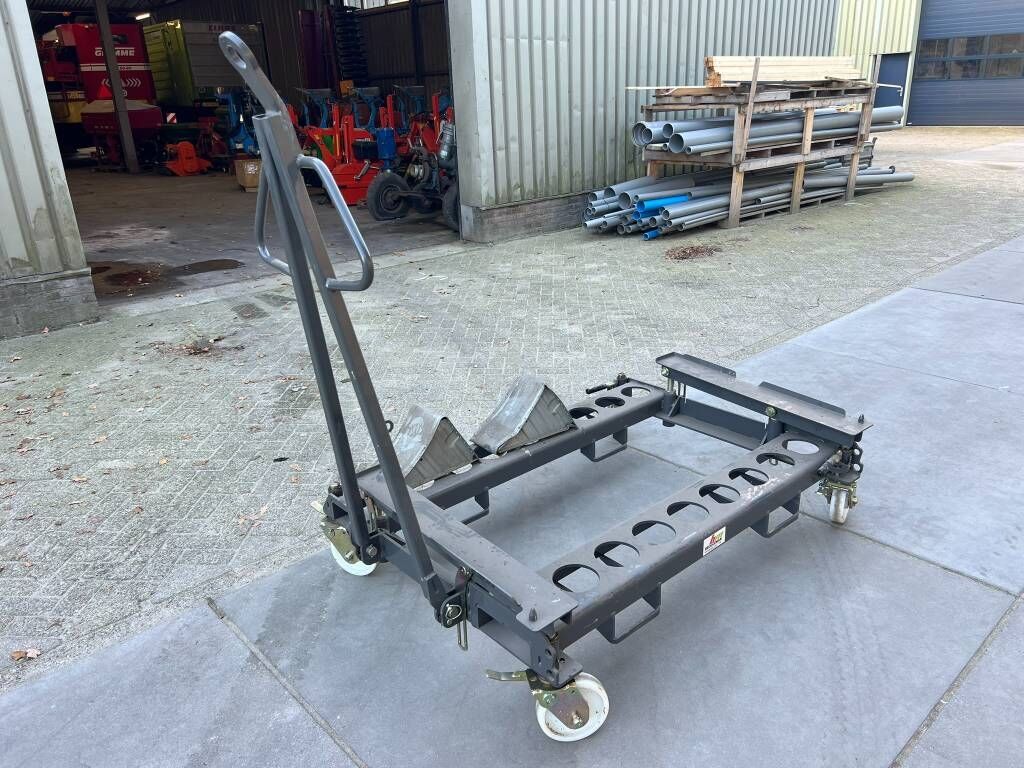 Claas / Fliegl Cargos transport kar 1