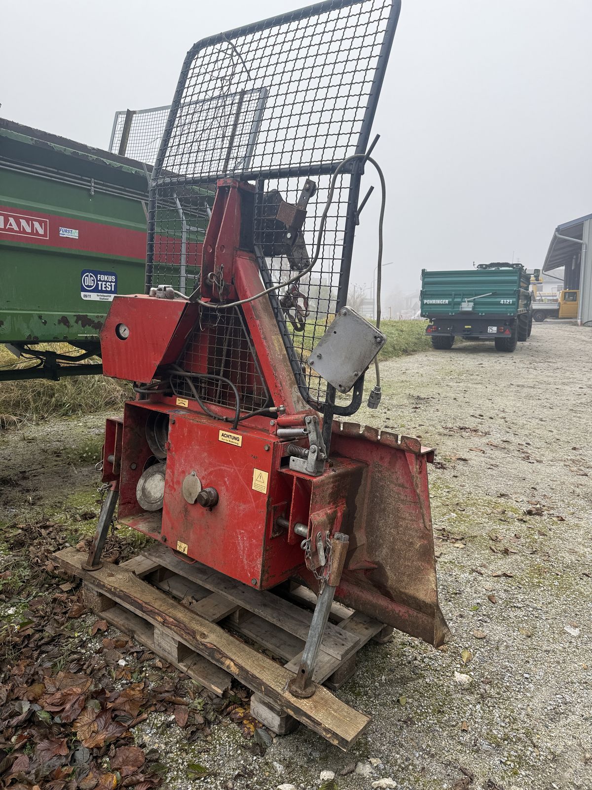 Tajfun EGV 80 AHK mit Funk 3