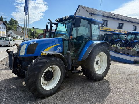 New Holland T5040