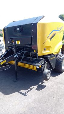 <strong>New Holland Roll Bar</strong><br />