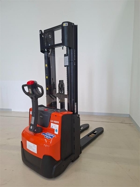 Toyota SWE120