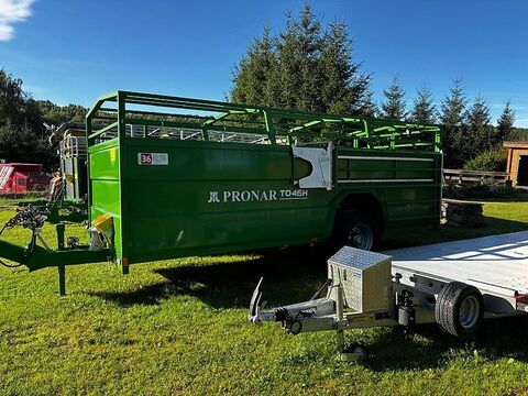 Pronar Viehanhänger Viehwagen T046H hydraulisch absenkb 3