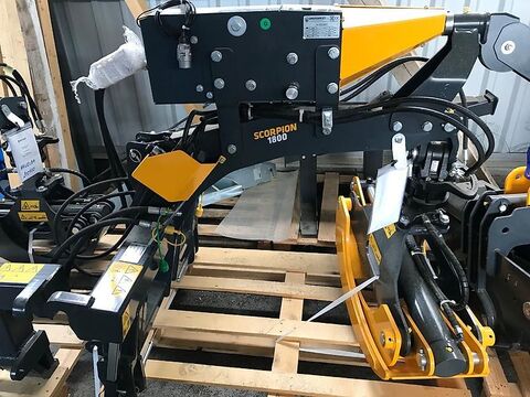 Uniforest Scorpion 1800 F Rückezange 3