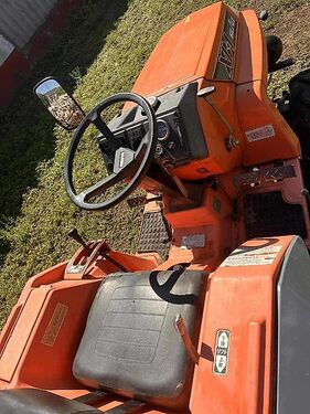 Kubota XB-1 Kompakttraktor 3