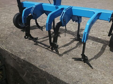 Heilers Frontgrubber 250cm Ideal zur Gülleeinarbeitung 6