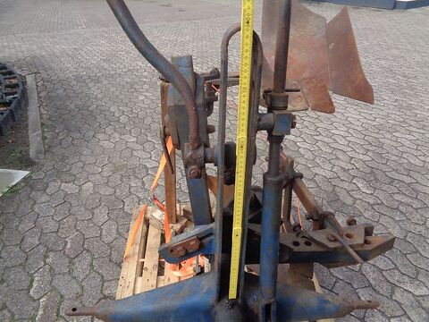 Sonstige Pflug Lanz Bulldog Oldtimer Schwenkpfug 1 schari