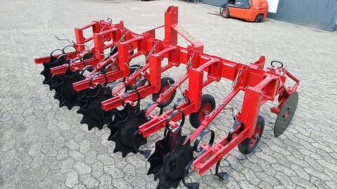 Sonstige 5 reihige Hacke 5 reihiges Hackgerät 55 cm Reihe