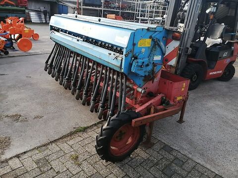 Sonstige Vredo Grünlandnachsaatgerät 300cm Arbeitsbreite
