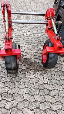 Maschio Kongskilde Vorbaustützräder mit Aktiver Kenkung