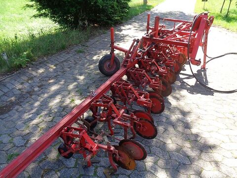 12 reihig Fronthacke hydraulischer Klapprahmen m