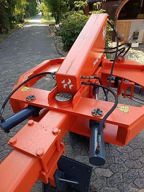 Sonstige Kein Lemken Schwenkpflug 4 scharig Howard SPS4 m