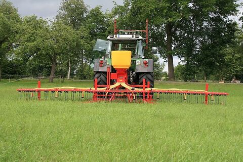 Sonstige Profi Plus 7500, Grünlandstriegel
