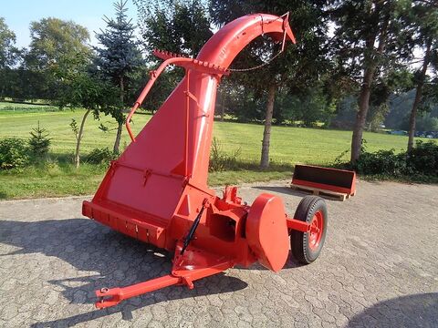 Claas Grashäcksler Anhängehäcksler System Taarup 130 c
