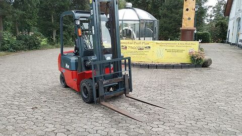 EP Equipment Hanslifter Gabestapler 1800 kg Nutzlast 3700mm H