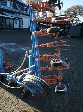 Sonstige 12 Reihiges Schmotzer Hackgerät Hydraulische Kla