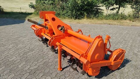 Howard HR40 Bodenfräse 265cm Arbeitsbreite Keine