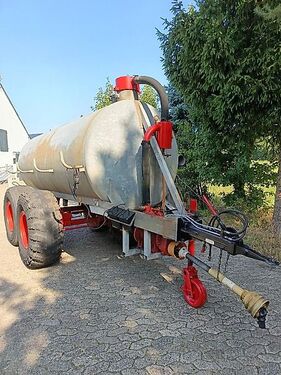 Sonstige Wasserwagen 7000 Liter Wasserfass Auflaufgebrem