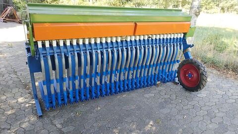 Vredo Köckerling Herbamat 250 Grünlandschlitzdri