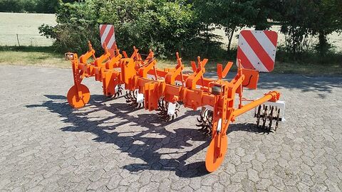 Sonstige Rollhacke 4 reihig Howard Kongskilde stufenlos b