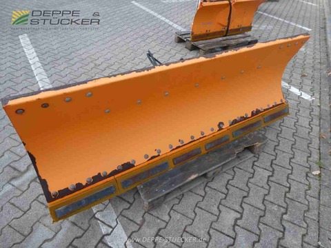 8743-0fda27645275992dc62948631dba5ccd-5690319
