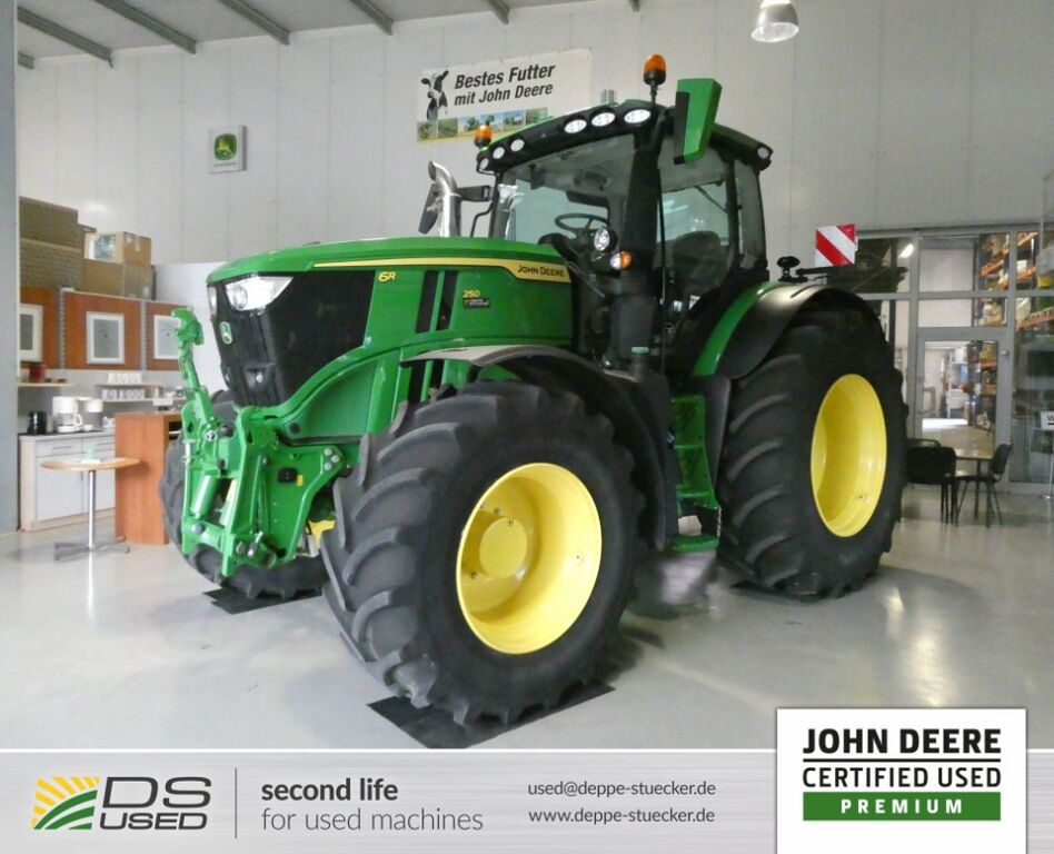 John Deere 6R 250 1