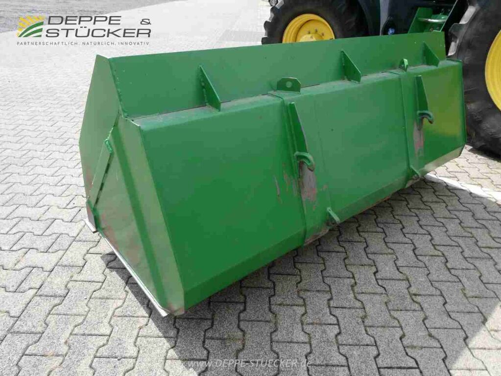 Universalschaufel 2,40 m 3