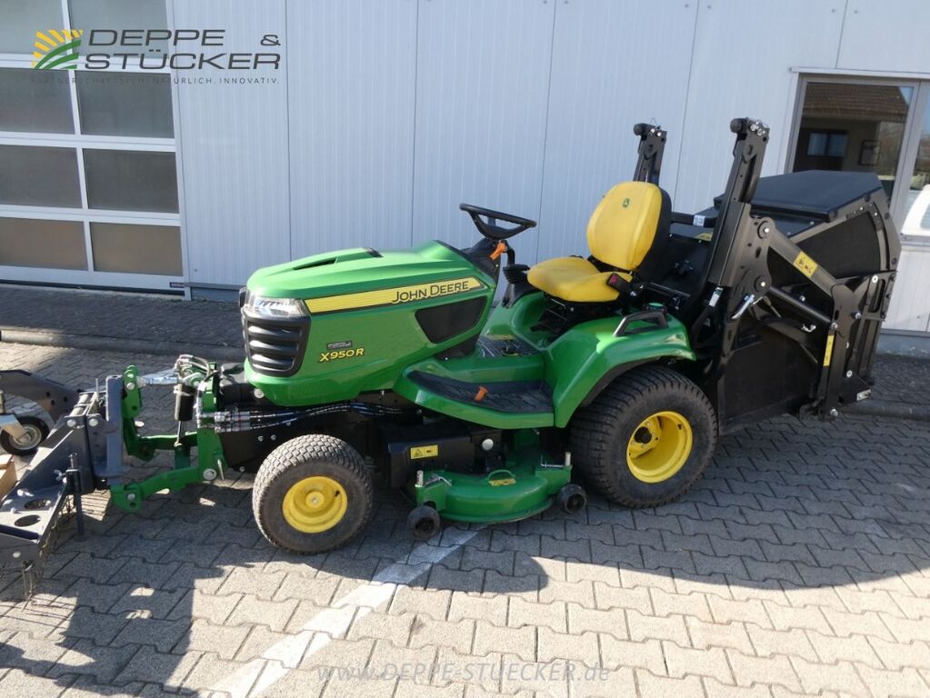 John Deere X950R mit Anbaugeräten 3