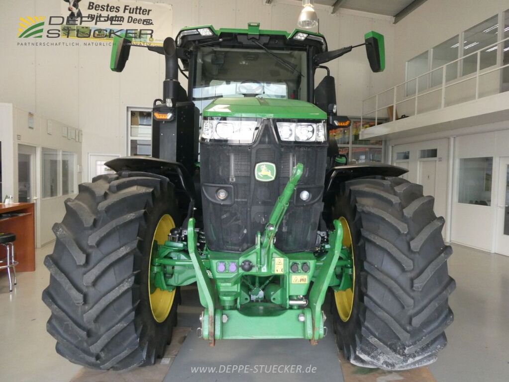 John Deere 7R 330 3