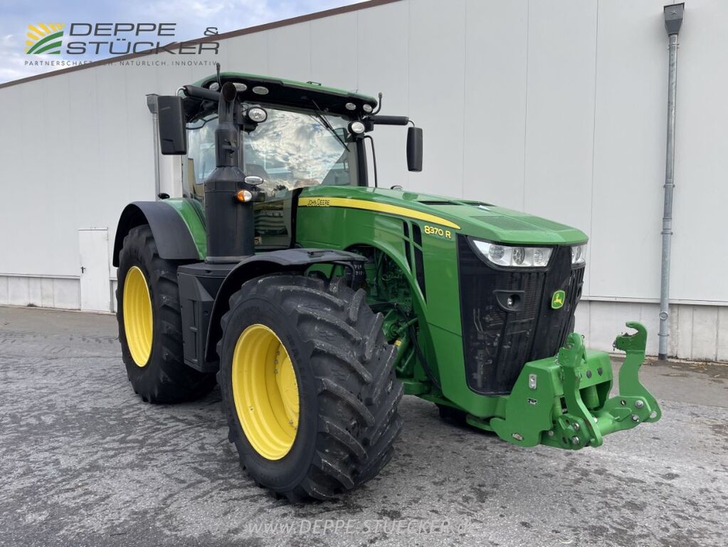 John Deere 8370R 2