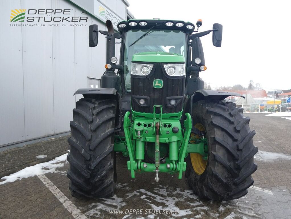 John Deere 6250R  3