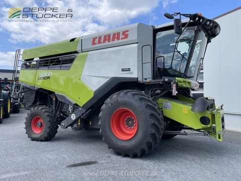 CLAAS Lexion 5300