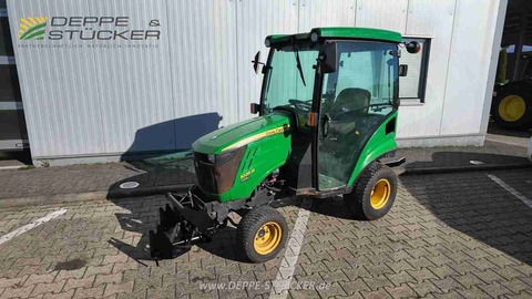 John Deere 1026R