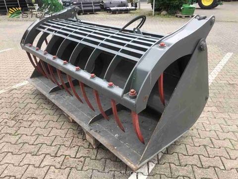 Kramer Greifschaufel