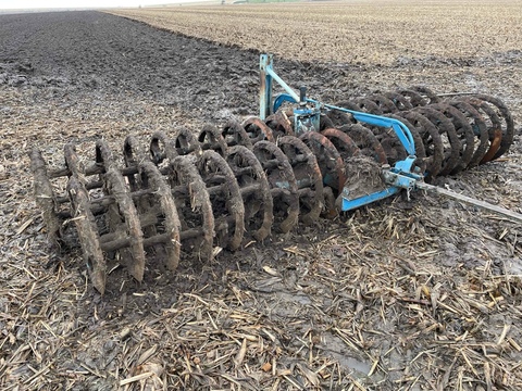 Lemken Doppel-Ringpacker mit Krümelwalze