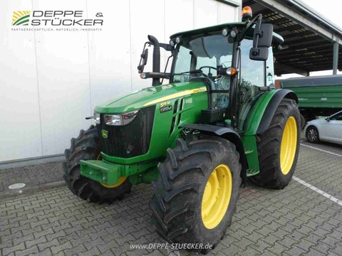 John Deere 5115M