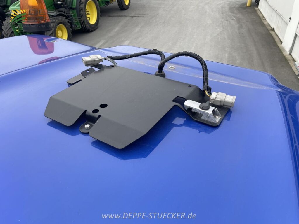 New Holland T 7.225 AC 2