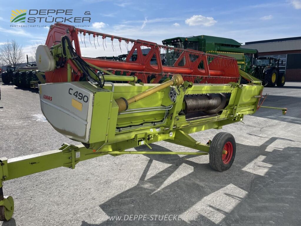 Claas Tucano 320 mit C490 3