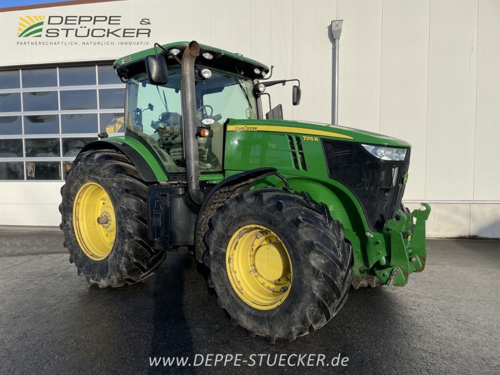 John Deere 7215R mit Zwillingsrädern 3
