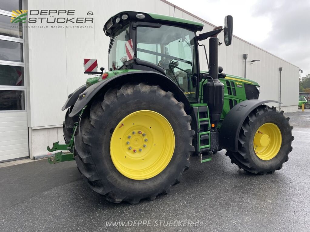 John Deere 6230R 3