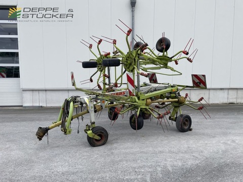 CLAAS Volto 1050