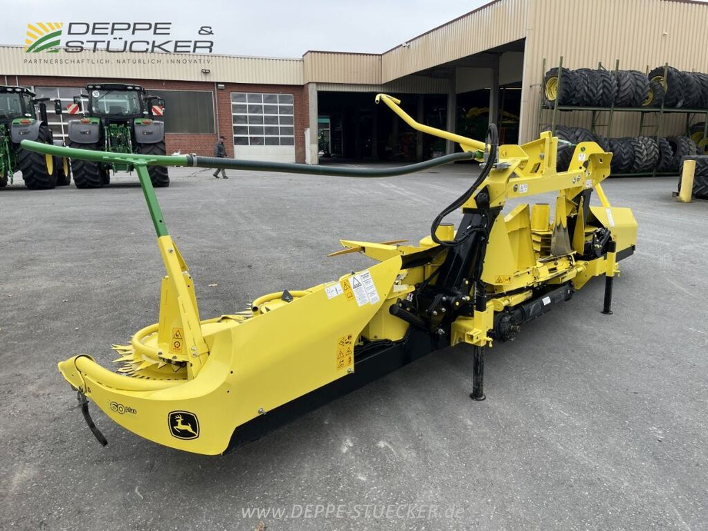 John Deere 8400 mit Kemper 360 Plus 2