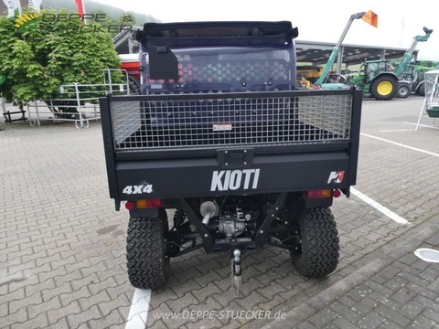 Kioti K9 2400