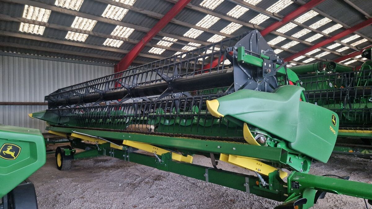 John Deere T670 Raupe mit 730FD 3