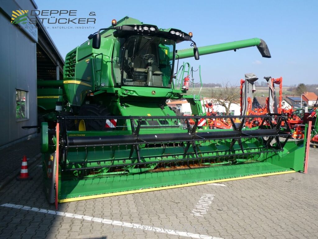 John Deere T550 HM mit 620R + SWW 3