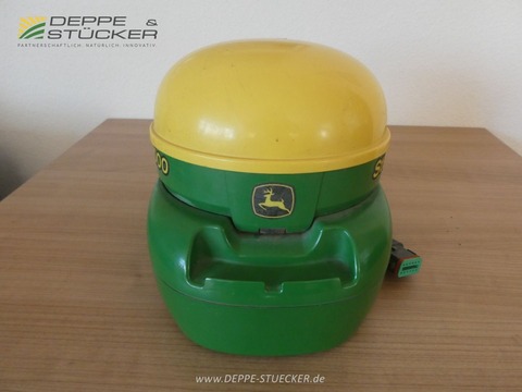 John Deere Starfire 3000