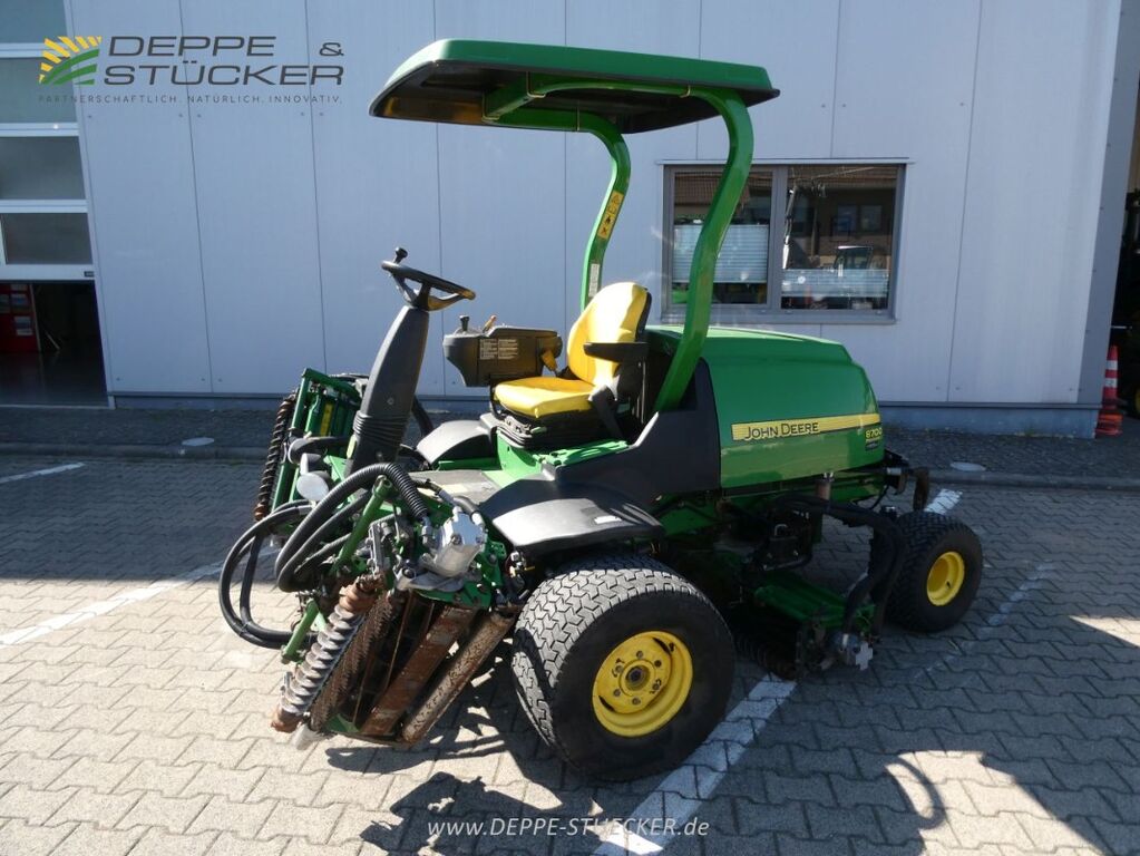 John Deere 8700 2